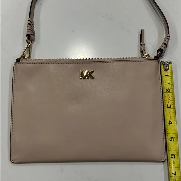 Michael Kors Blush Shoulder/Wristlet Bag with Gold Logo - Picture 9 of 9